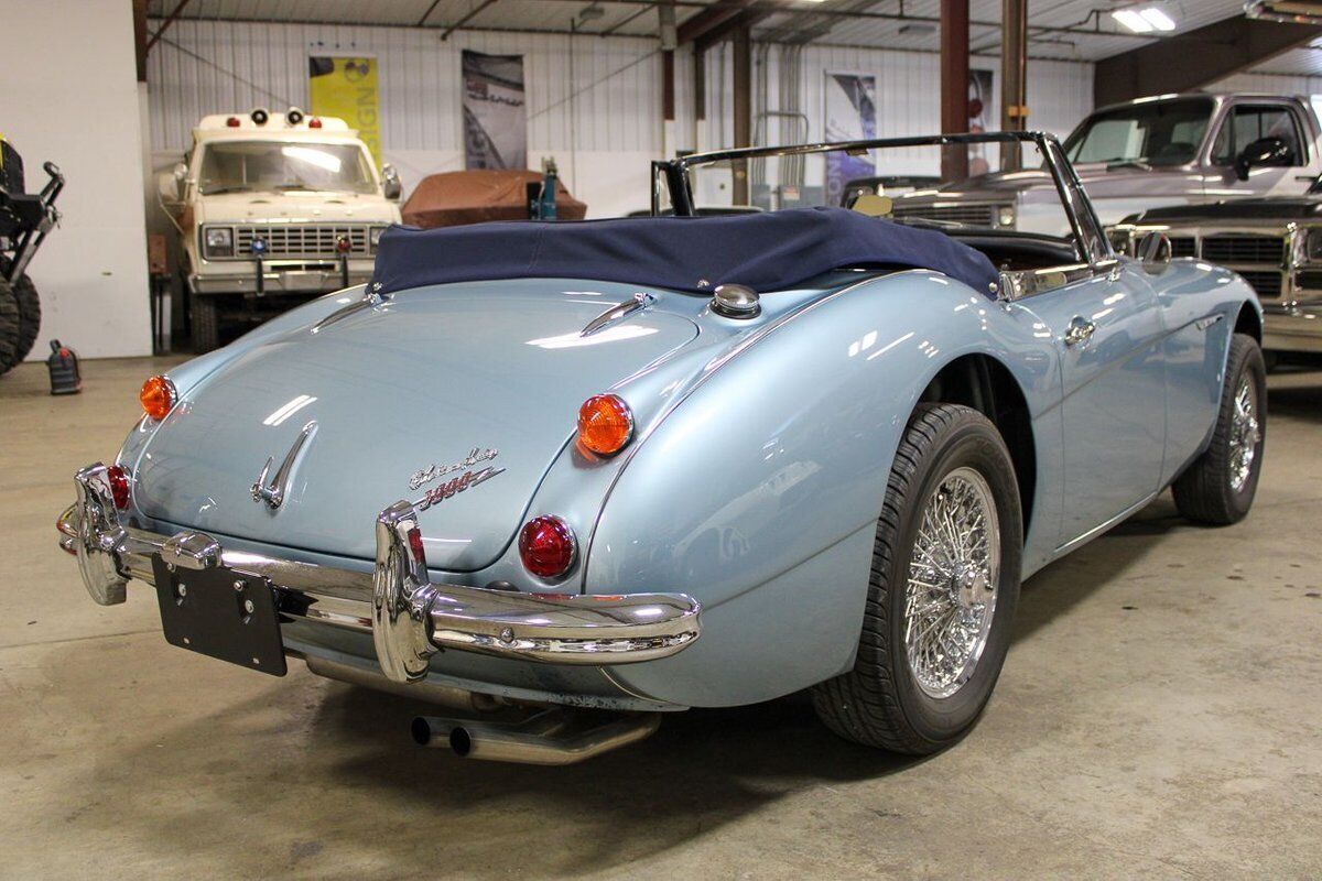 1967 Austin-Healey BJ8 - photo 5