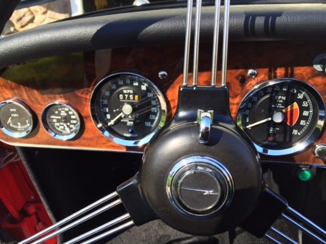 1967 Austin Healey 3000 - photo 8
