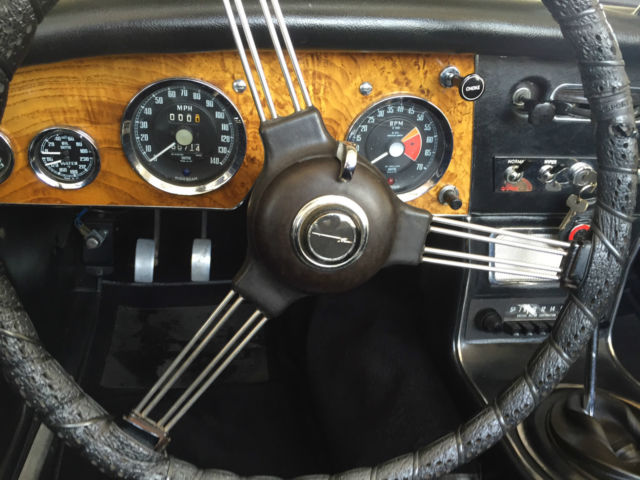 1967 Austin Healey 3000 - photo 11