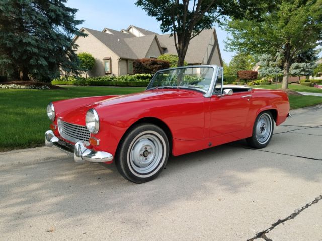 1967 Austin Healey Sprite Convertible with hard top - photo 4