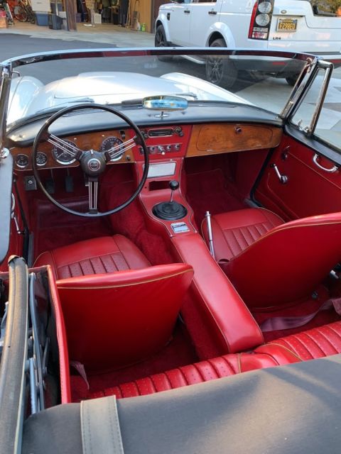 1967 Austin Healey 3000 - photo 10