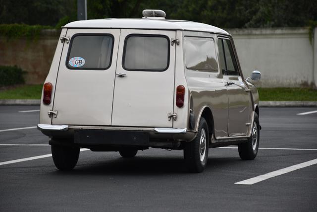 1967 Austin Mini Van - photo 4
