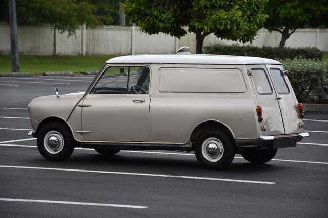 1967 Austin Mini Van - photo 5