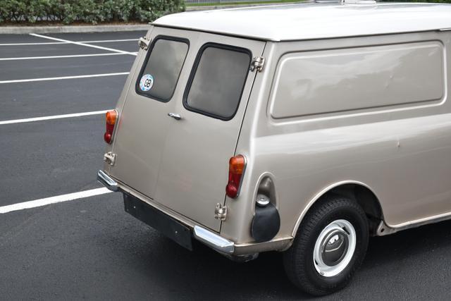 1967 Austin Mini Van - photo 6