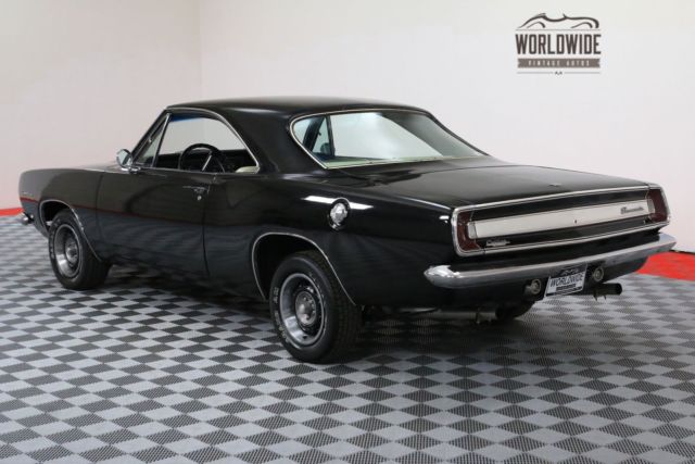 1967 Plymouth Barracuda BLACK 4 SPEED V8 SHOW CAR - photo 13