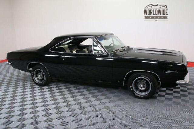 1967 Plymouth Barracuda BLACK 4 SPEED V8 SHOW CAR - photo 8