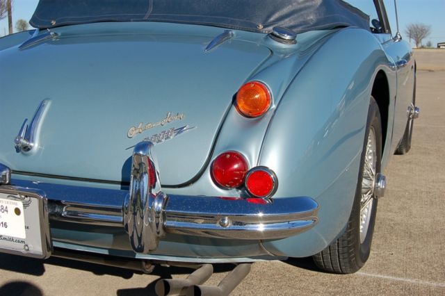 1967 Austin Healey 3000 ONLY 44K MILES - ULTRA ORIGINAL - photo 13