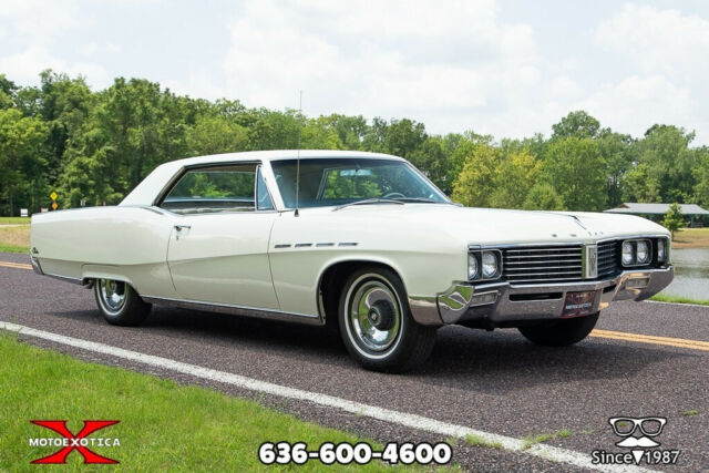 1967 Buick Riviera Hardtop Coupe - photo 3