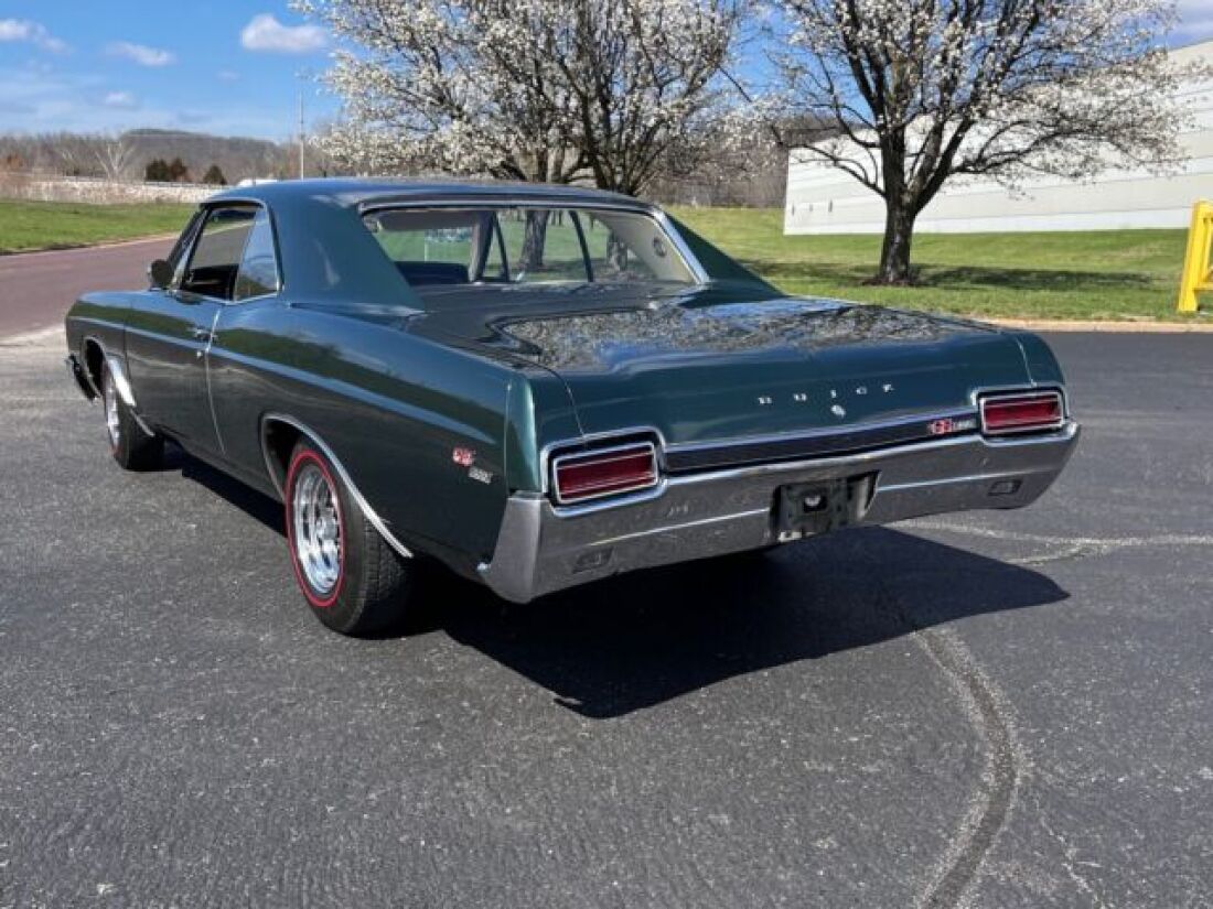 1967 Buick GS 400 - photo 10