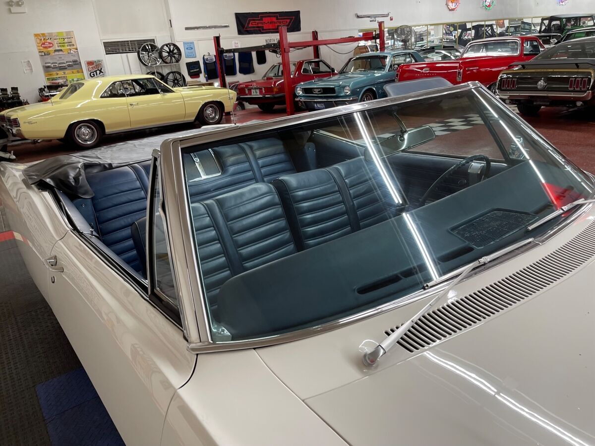 1967 Buick LeSabre - CONVERTIBLE - 340 V8 ENGINE -SEE VIDEO - photo 13