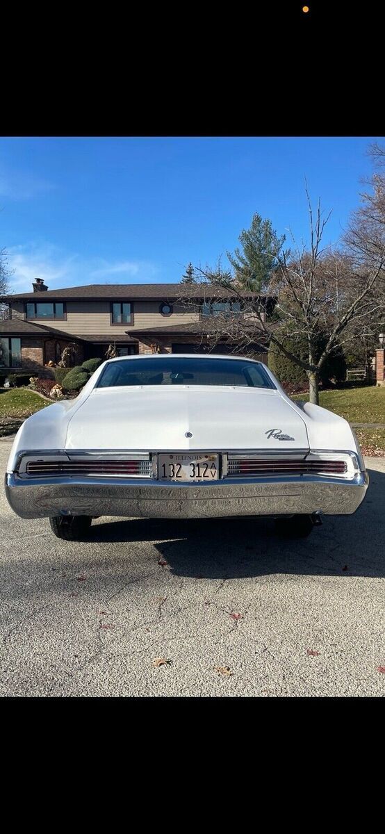1967 Buick Riviera - photo 10