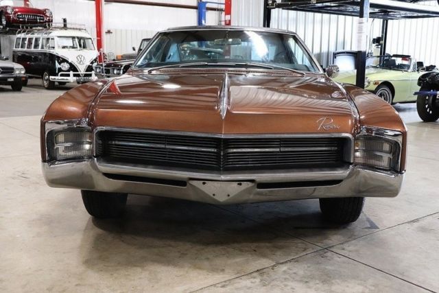 1967 Buick Riviera -- - photo 8