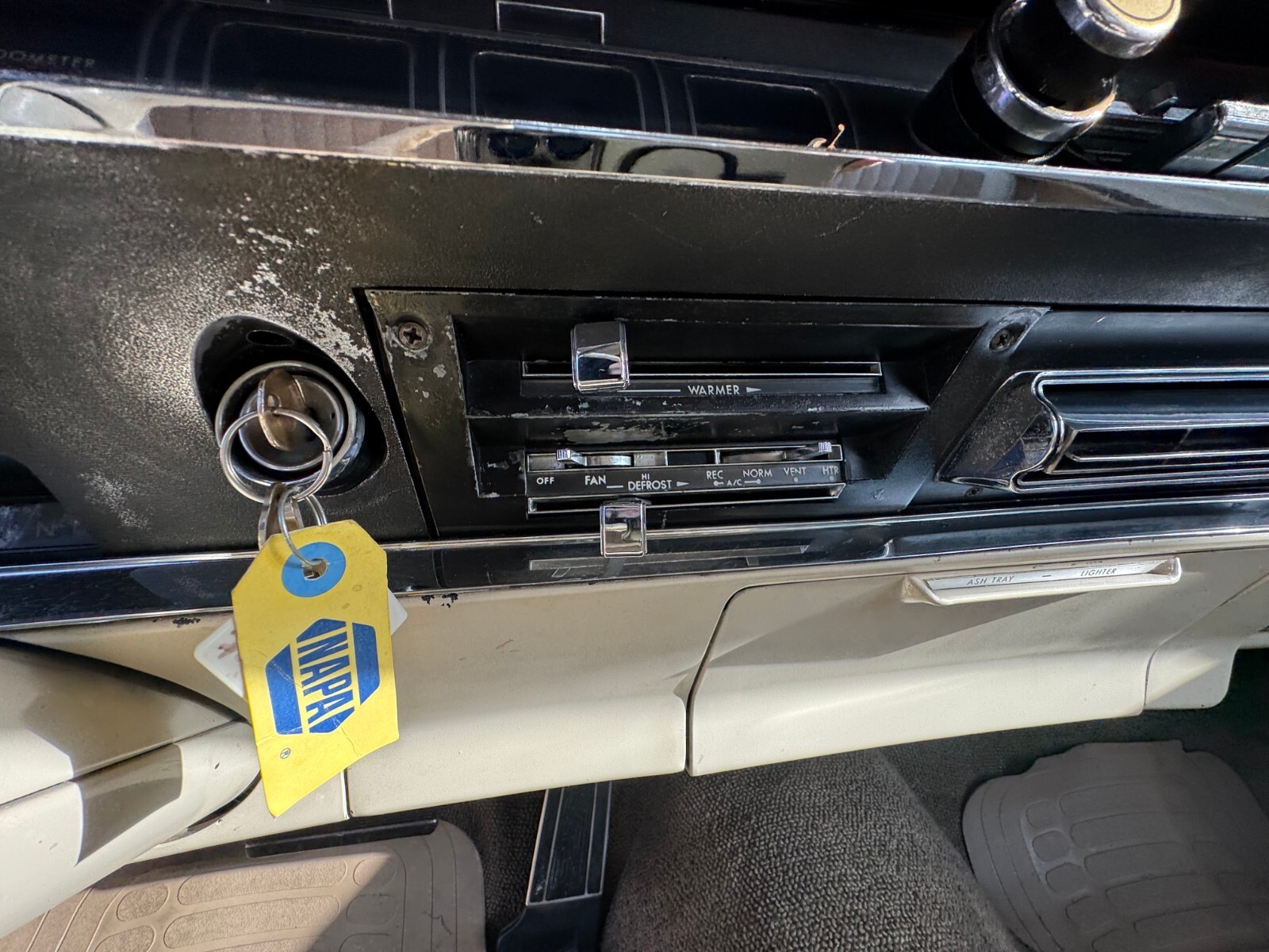 1967 Buick Riviera - photo 13