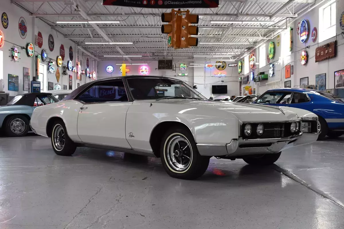 1967 Buick Riviera, 430ci V8 1967 Buick Riviera