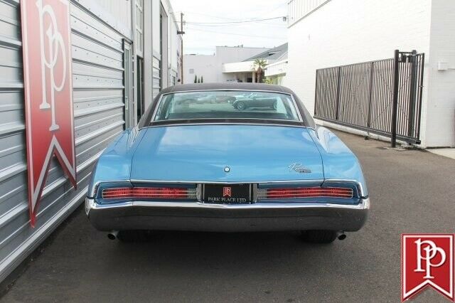 1967 Buick Riviera Coupe - photo 4