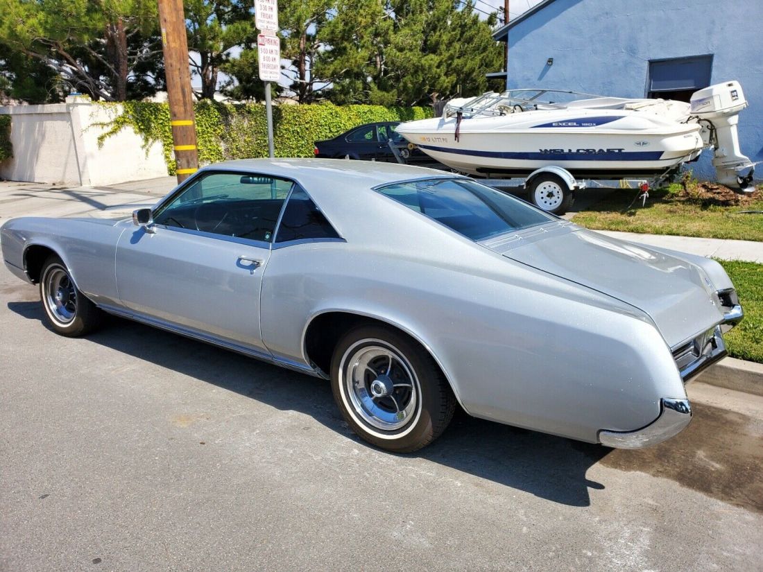 1967 Buick Riviera - photo 2