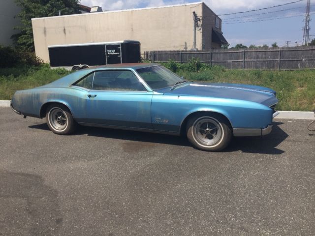 1967 Buick Riviera Buick Riviers GS