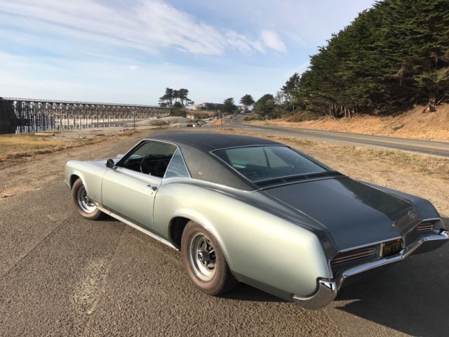 1967 Buick Riviera - photo 2