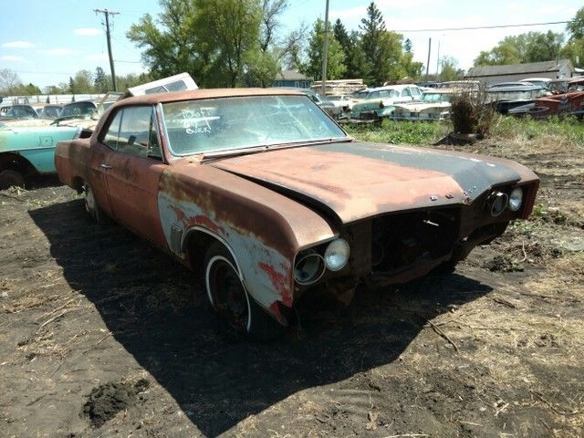 1967 Buick Skylark 2dr Hardtop