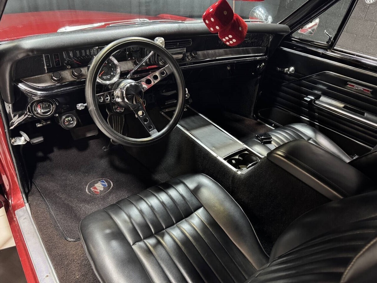 1967 Buick Skylark FRAME OFF RESTORED SHOW CAR - photo 2