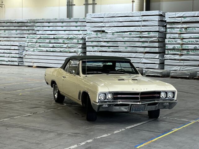 1967 Buick Skylark GS - photo 2