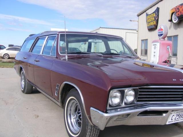 1967 Buick Sport Wagon 2-seat - photo 2