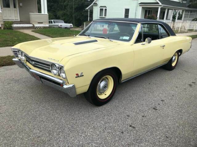 1967 Butternut Yellow Chevelle Super Sport Authentic Tribute 1967 Chevrolet Chevelle Malibu Tribute Super Sport