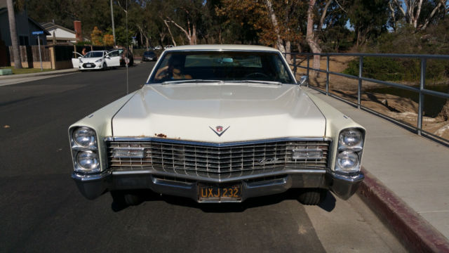 1967 Cadillac Calais Base Hardtop 2-Door - photo 4