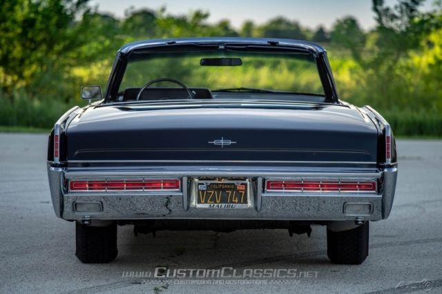 1967 Lincoln Continental - photo 10