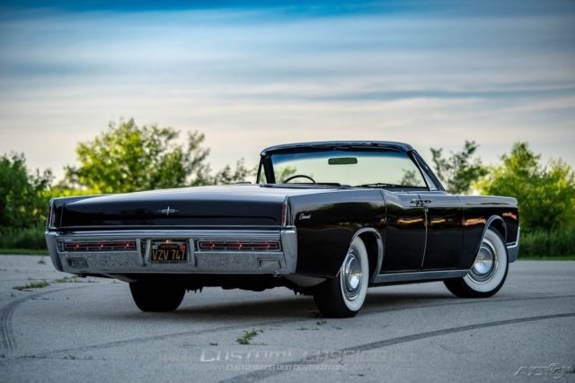 1967 Lincoln Continental - photo 7