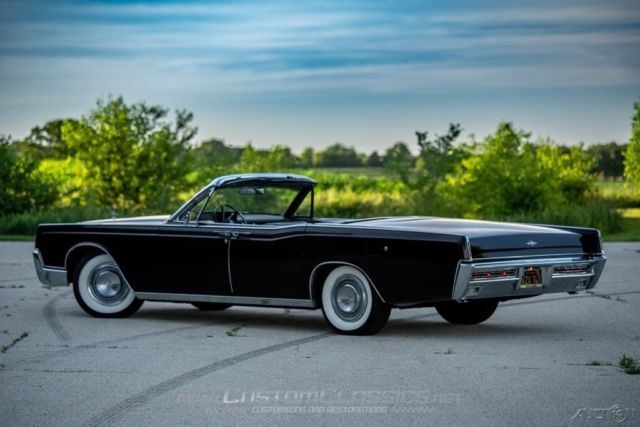 1967 Lincoln Continental - photo 9