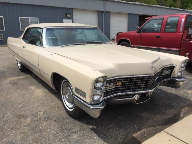 1967 Cadillac DeVille - photo 2