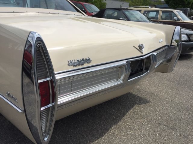 1967 Cadillac DeVille - photo 5
