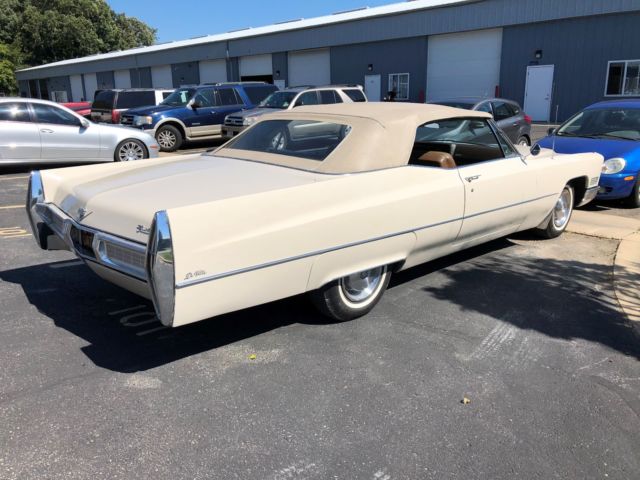 1967 Cadillac DeVille - photo 3