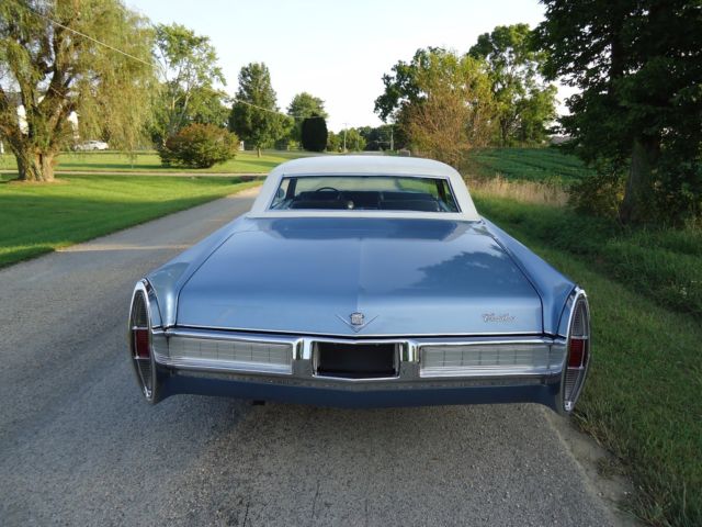 1967 Cadillac DeVille Base Hardtop 2-Door - photo 5