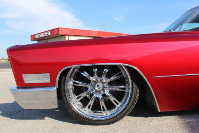 1967 Cadillac DeVille - photo 2