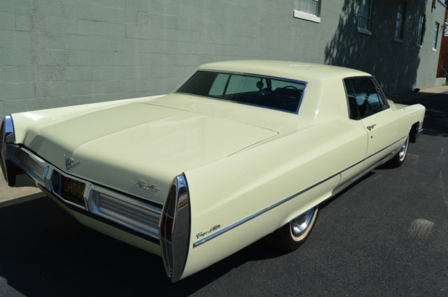 1967 Cadillac DeVille - photo 4