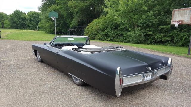 1967 Cadillac DeVille Convertible - photo 11