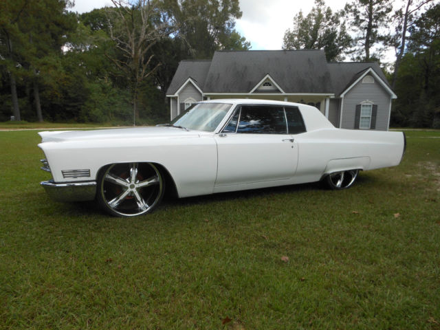 1967 Cadillac DeVille - photo 2
