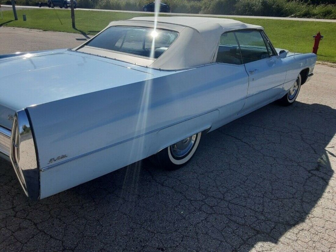 1967 Cadillac DeVille Convertible - photo 7