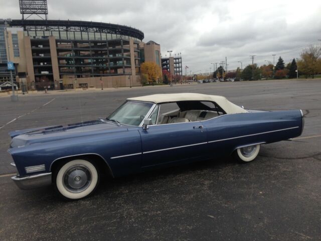 1967 Cadillac DeVille - photo 2