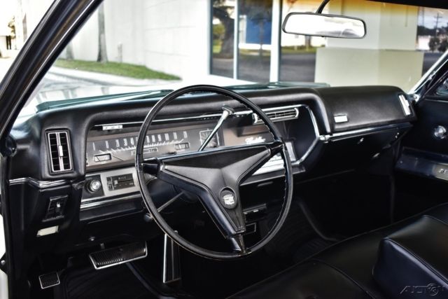 1967 Cadillac DeVille Convertible 429/340 HP Factory A/C - photo 11