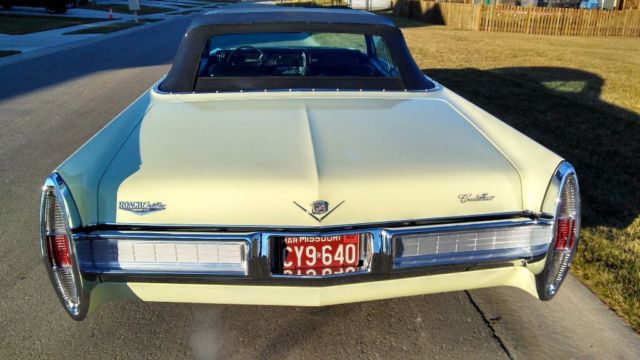 1967 Cadillac DeVille Convertible - photo 12