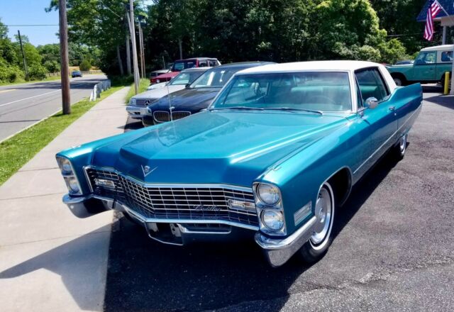 1967 Cadillac DeVille - photo 2