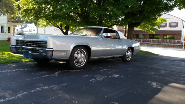 1967 Cadillac Eldorado 429CI fully option silver exterior, red interior 1967 Cadillac Eldorado