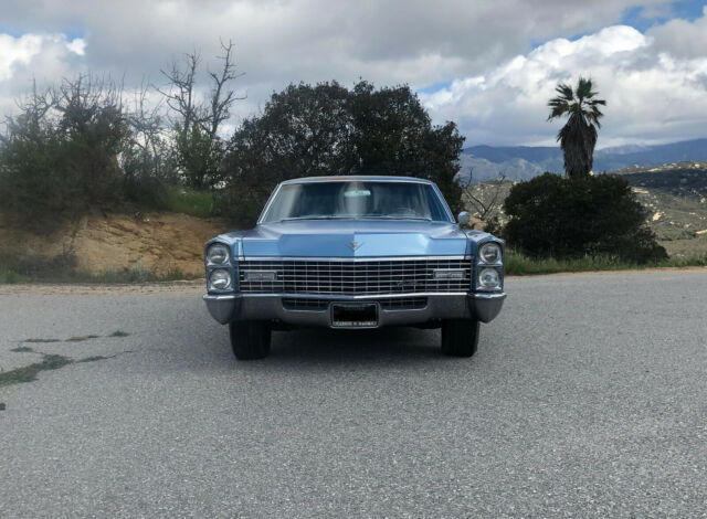 1967 Cadillac DeVille Hardtop Sedan - photo 5