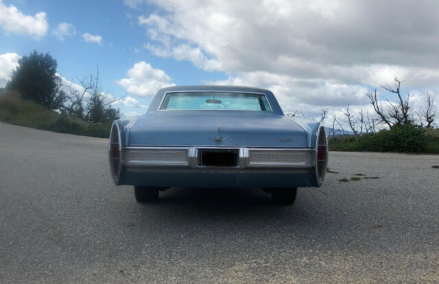 1967 Cadillac DeVille Hardtop Sedan - photo 6