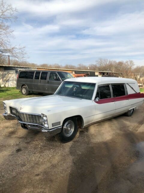 1967 Cadillac Miller Meteor Duplex Hearse Ambulance Combination 67 429 1967 Cadillac Commercial Chassis Duplex