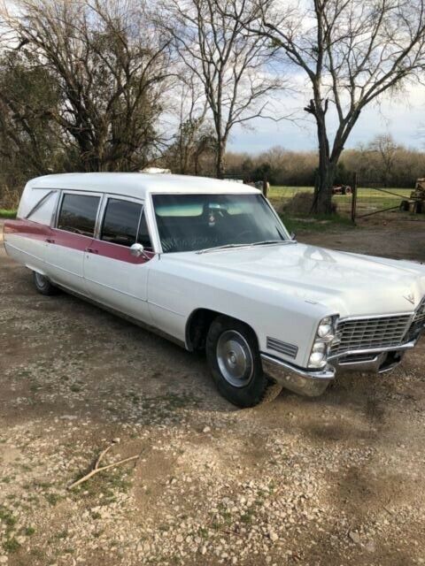 1967 Cadillac Commercial Chassis Duplex - photo 3