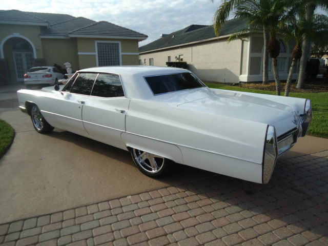 1967 Cadillac DeVille WHITE - photo 10